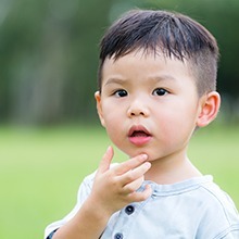 早いうちから歯並びを整えてあげたい